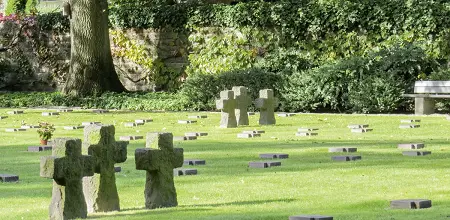 Soldatenfriedhöfe in Meran