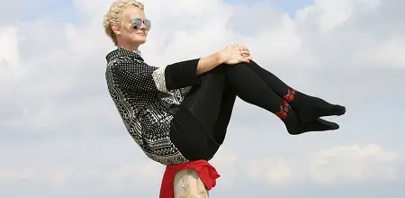 Von Gummiballerinas, Neon K-Ways und Wet-T-Shirt-Kontests
