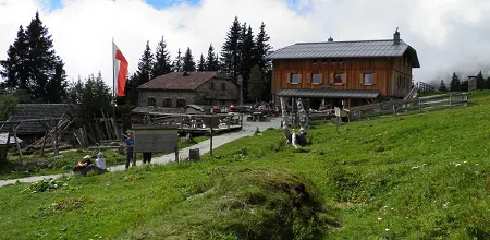 Von der Leiteralm über das Hochganghaus bis Nassereith