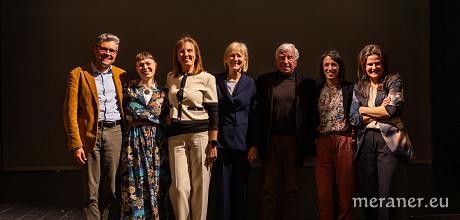Patrick Rina, Ulrike Pertoll, Daniela Zadra, Ingrid Walch Hofer, Hermann Schnitzer, Chantal Redavid, Karin Hofer Foto:  Fabio Rubini